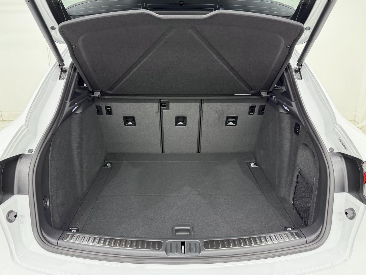 2026 Porsche Macan T Newark DE