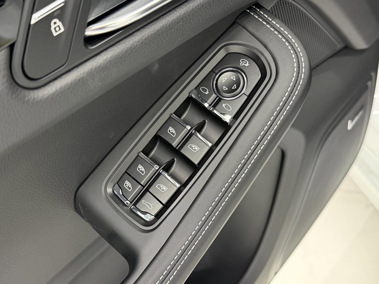 2026 Porsche Macan T Newark DE