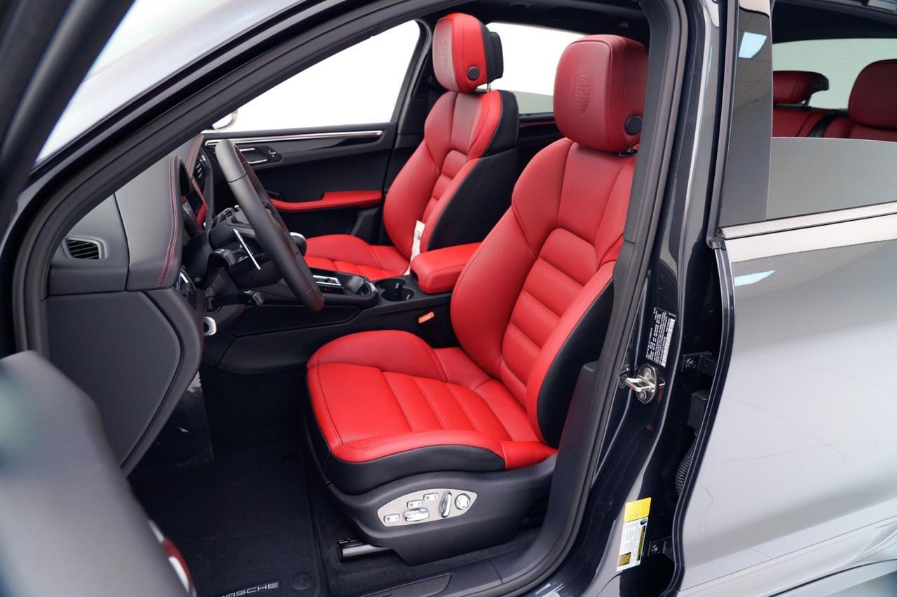 2026 Porsche Macan T Pompano Beach FL