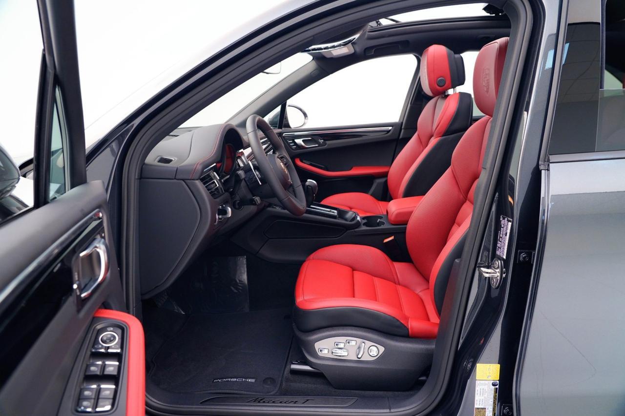 2026 Porsche Macan T Pompano Beach FL