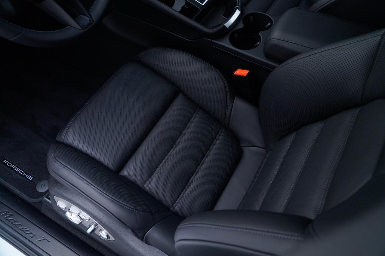 2026 Porsche Macan T Pompano Beach FL