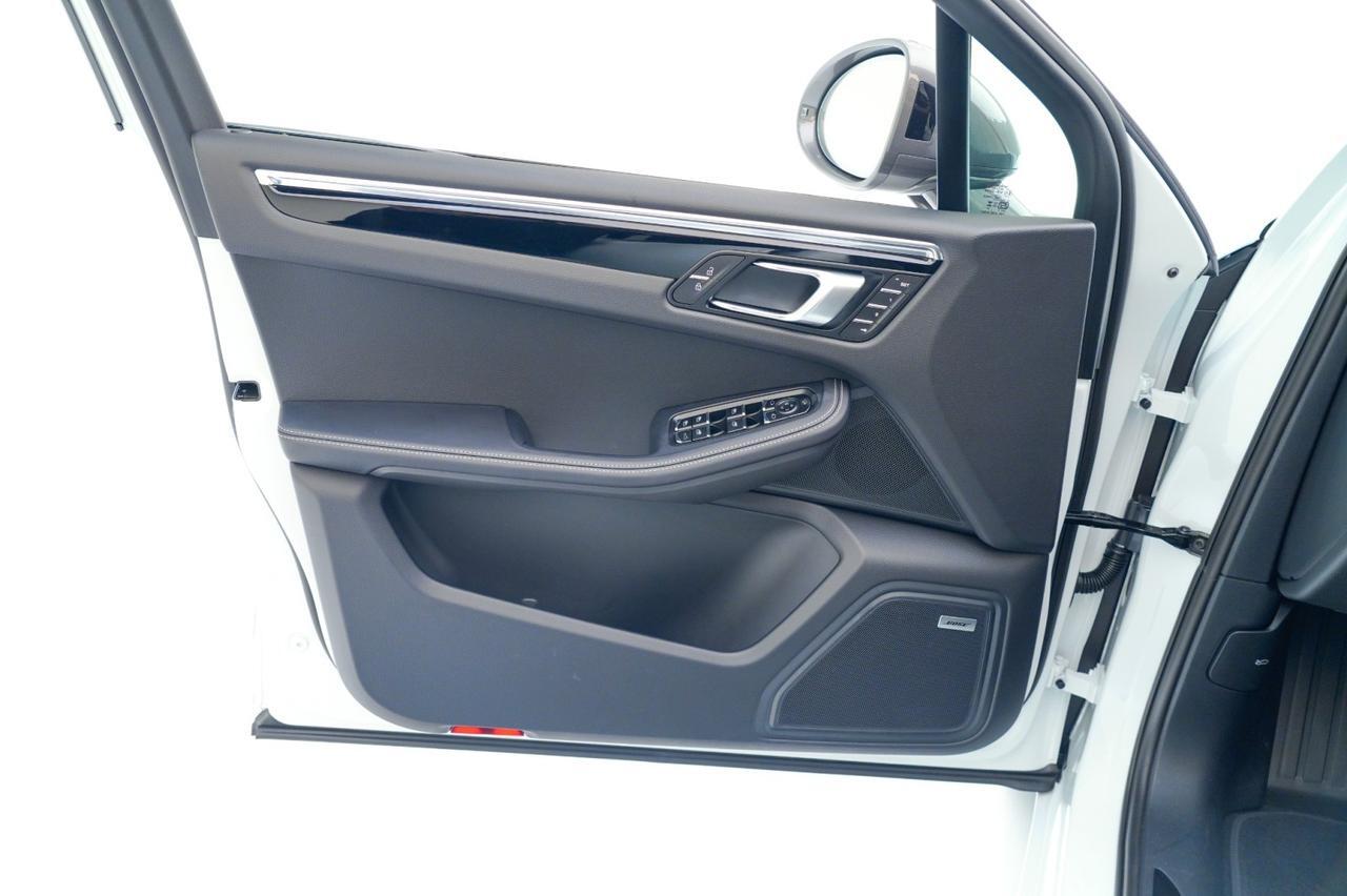 2026 Porsche Macan T Pompano Beach FL