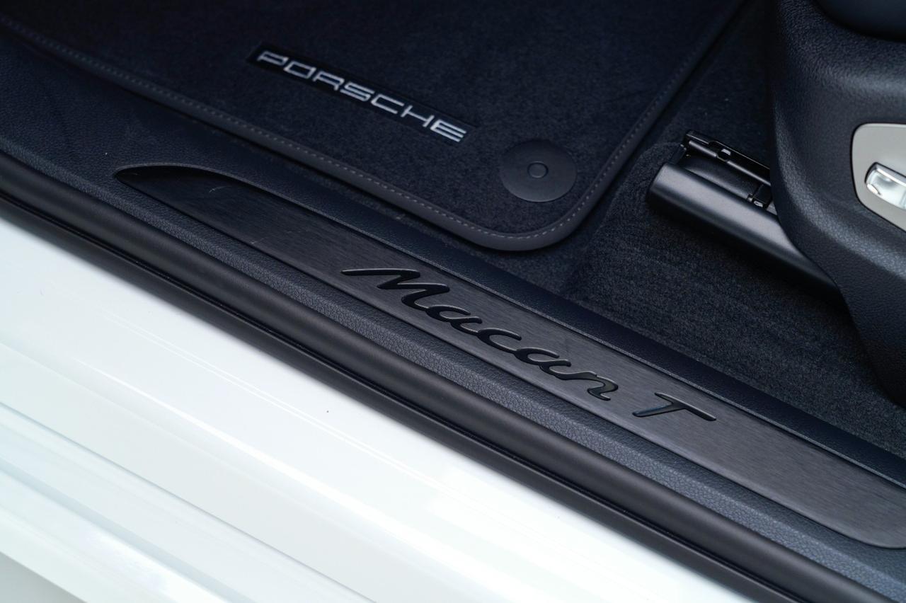 2026 Porsche Macan T Pompano Beach FL