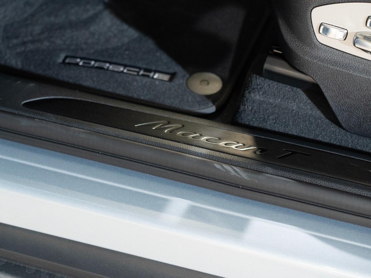 2026 Porsche Macan T Pompano Beach FL