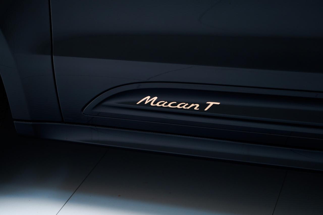 2026 Porsche Macan T Pompano Beach FL