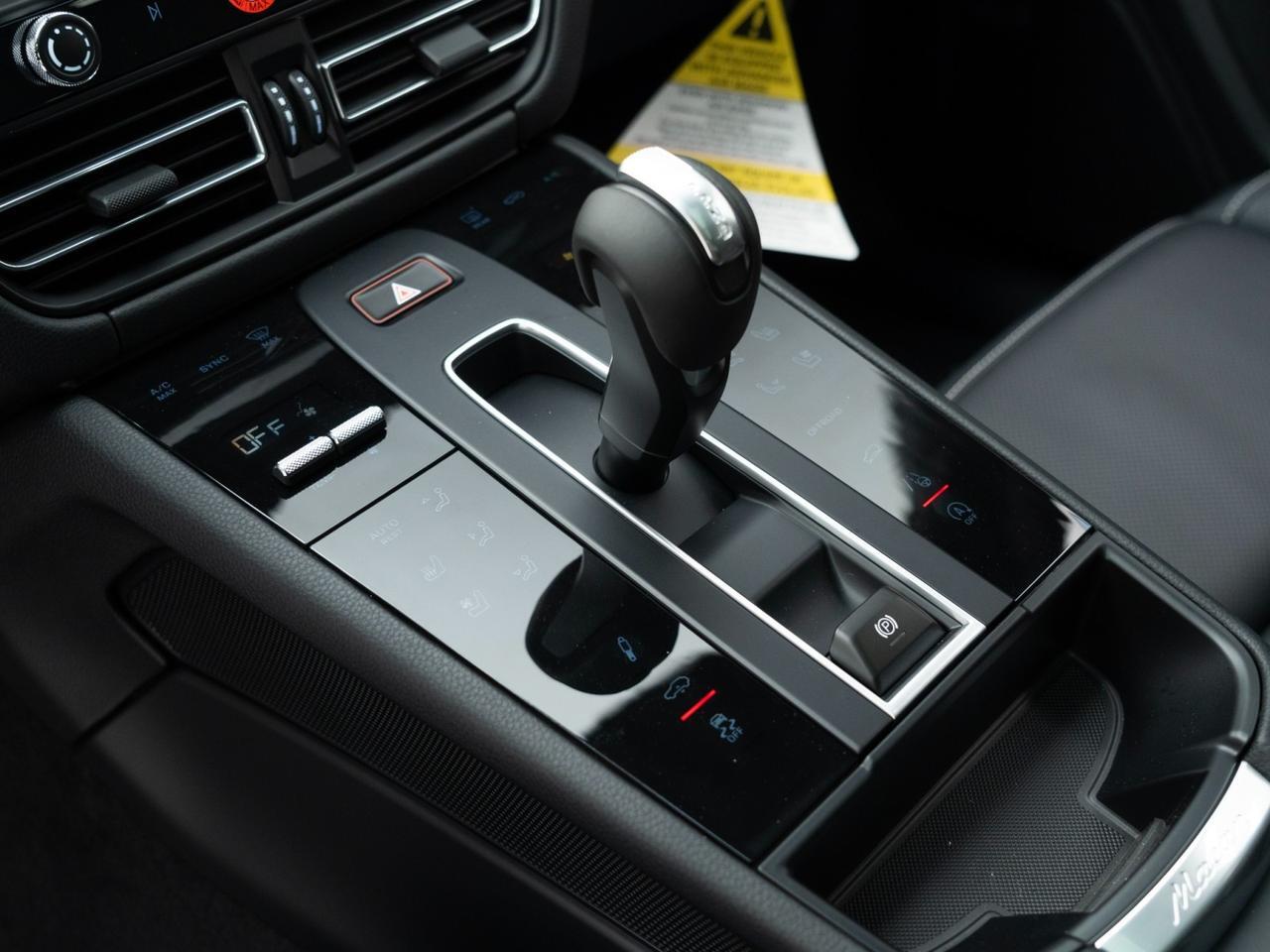 2026 Porsche Macan T Pompano Beach FL