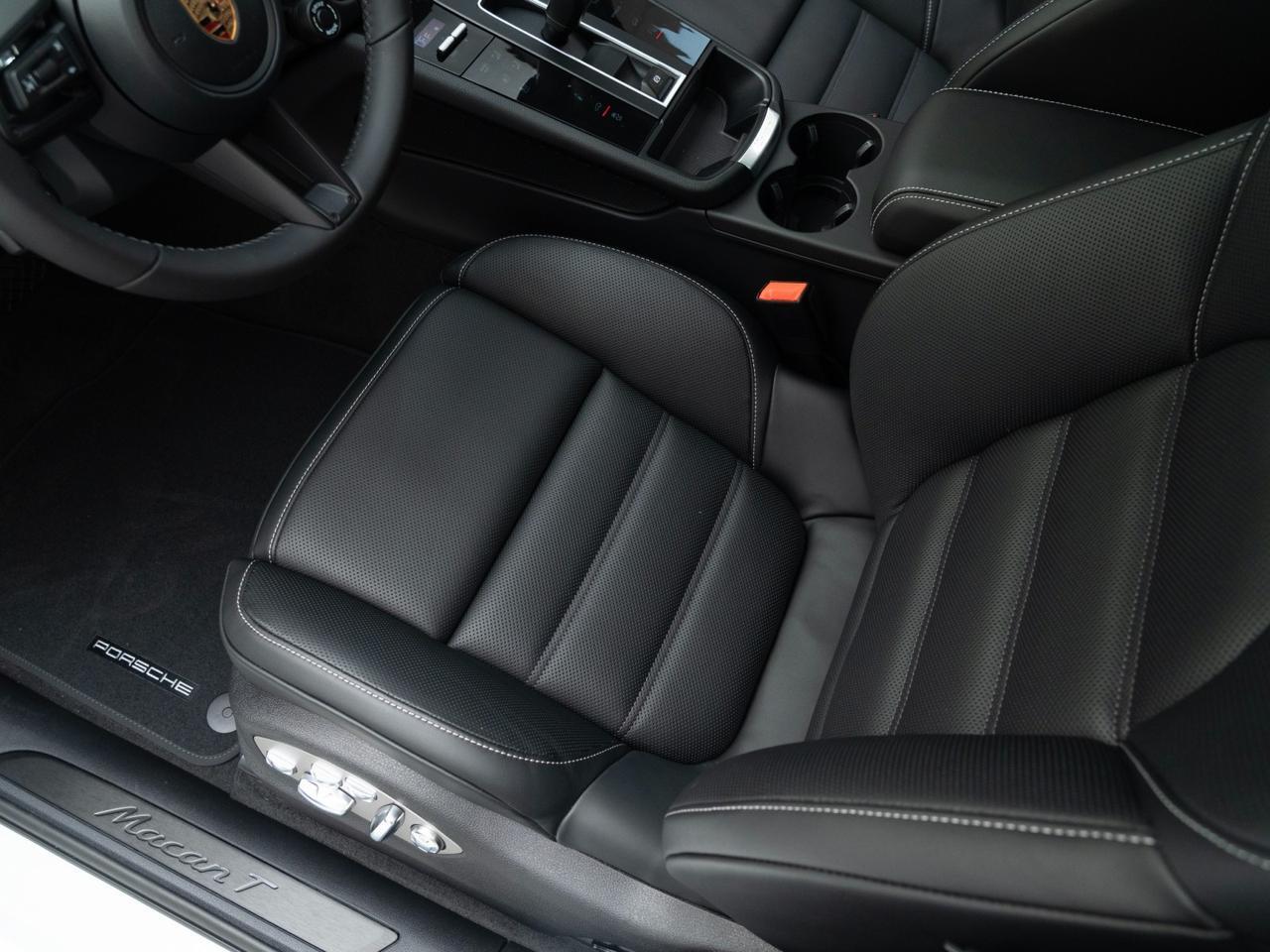 2026 Porsche Macan T Pompano Beach FL