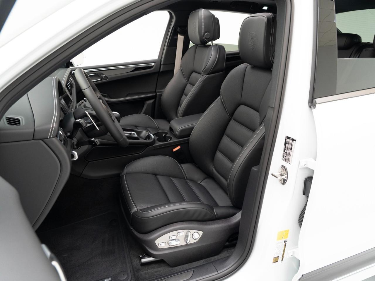 2026 Porsche Macan T Pompano Beach FL