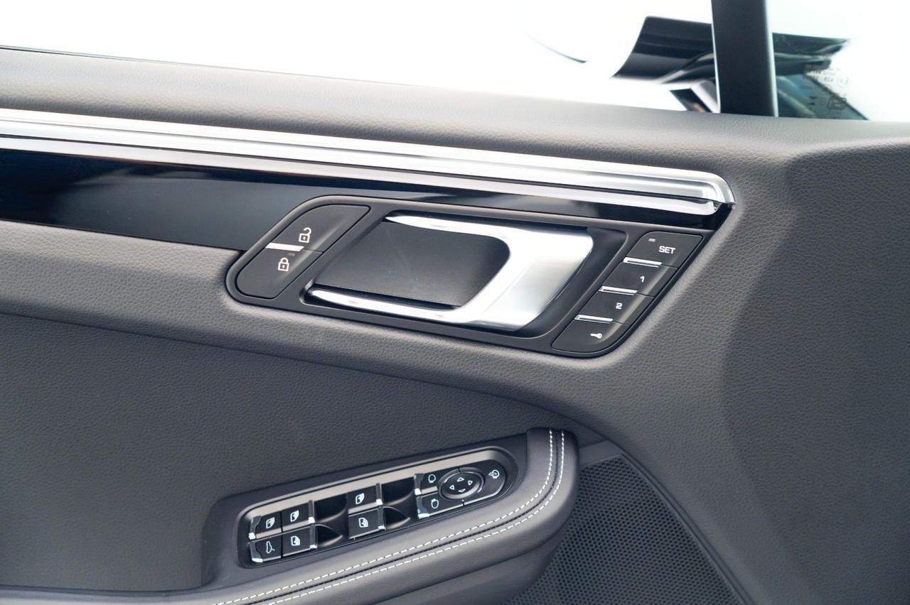 2026 Porsche Macan T Pompano Beach FL