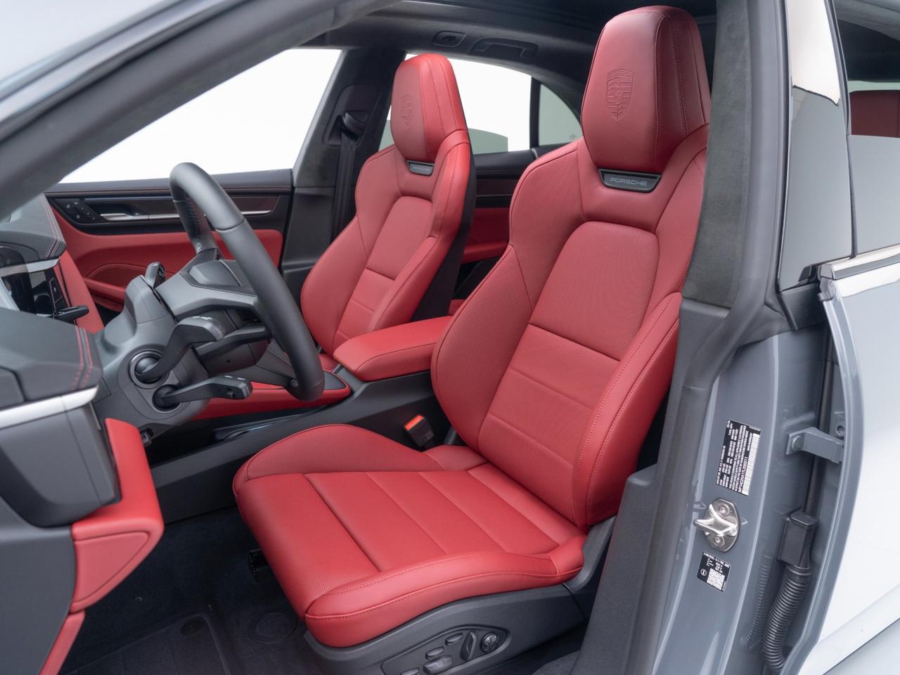 2026 Porsche Macan Turbo Electric Pompano Beach FL