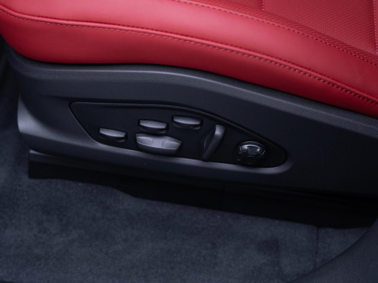 2026 Porsche Macan Turbo Electric Pompano Beach FL