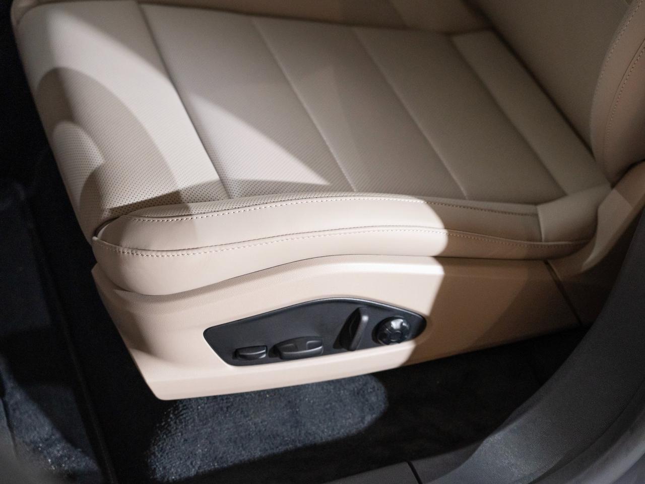 2026 Porsche Macan Turbo Electric Pompano Beach FL