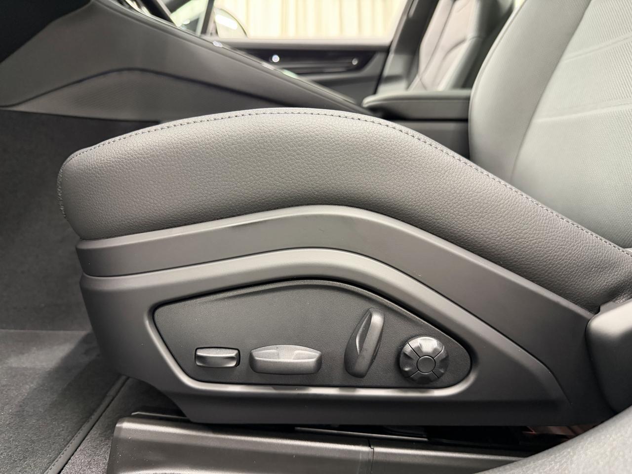 2026 Porsche Panamera Newark DE