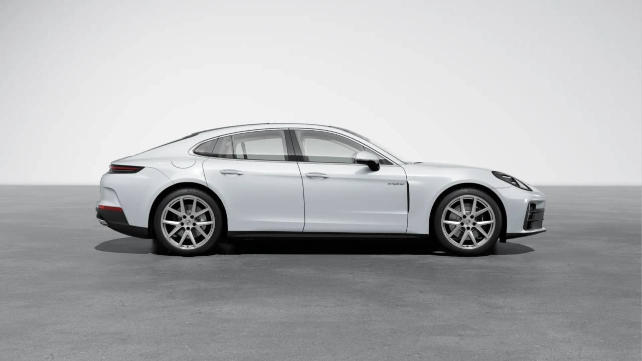 2026 Porsche Panamera Newark DE