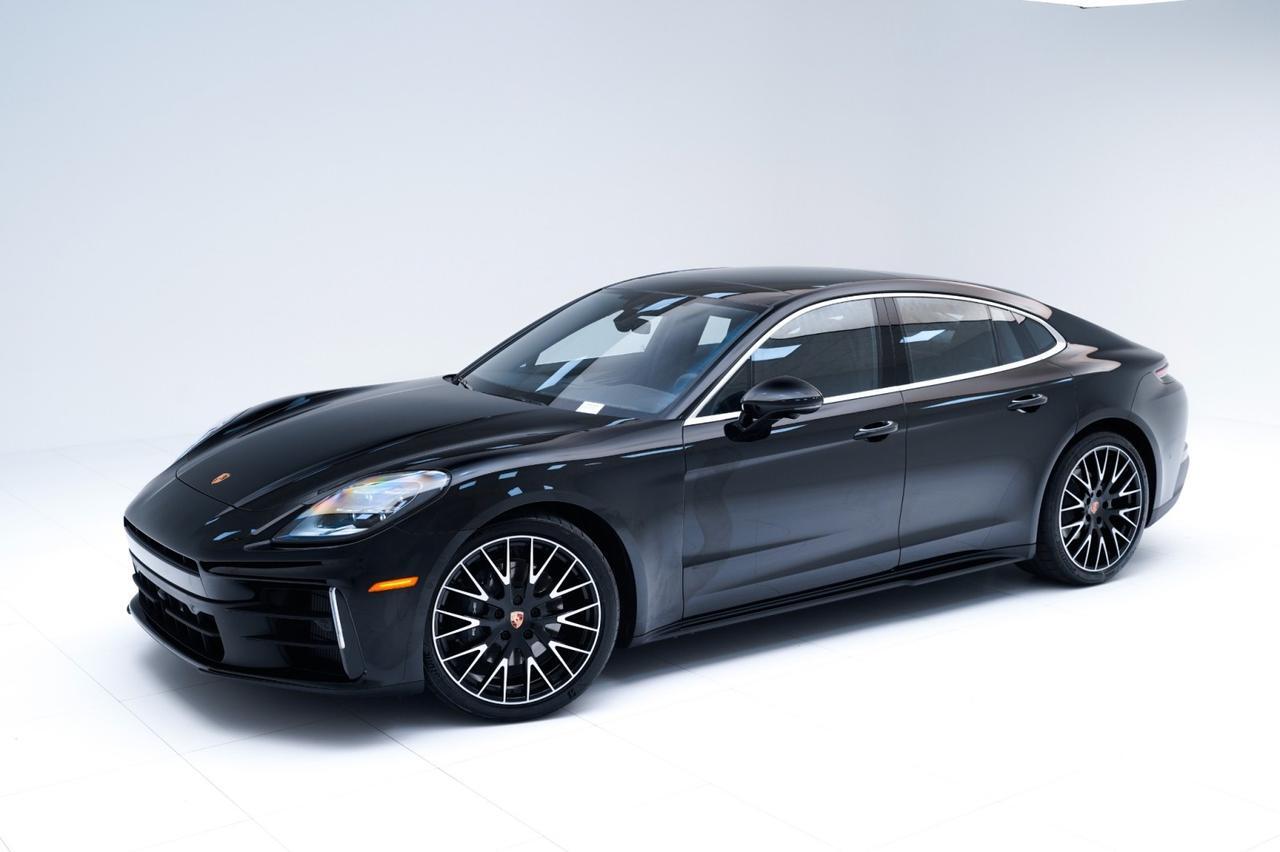 2026 Porsche Panamera