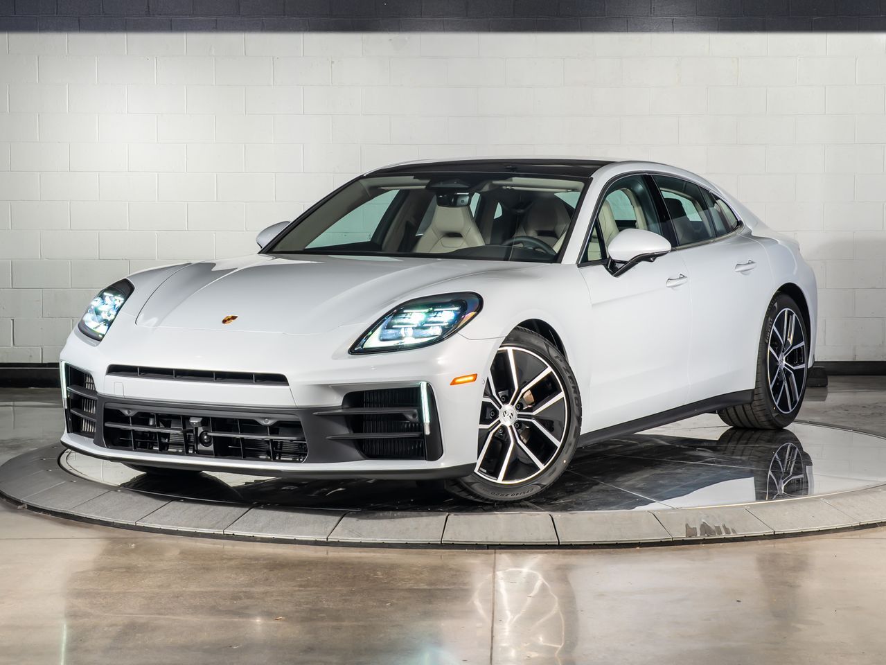 2026 Porsche Panamera