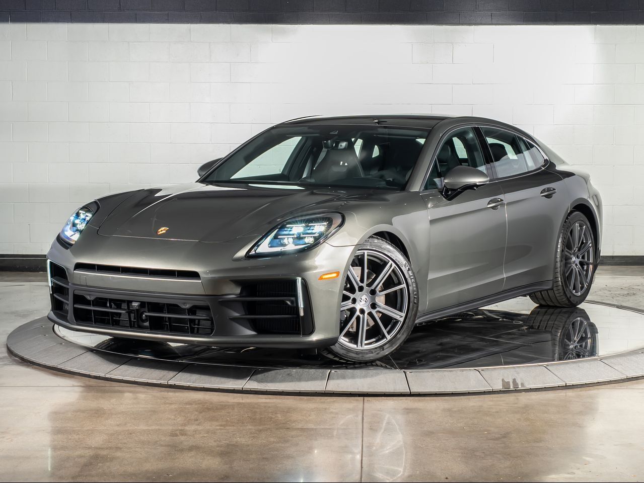 2026 Porsche Panamera