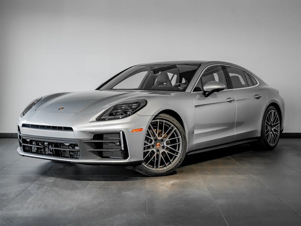 2026 Porsche Panamera 4