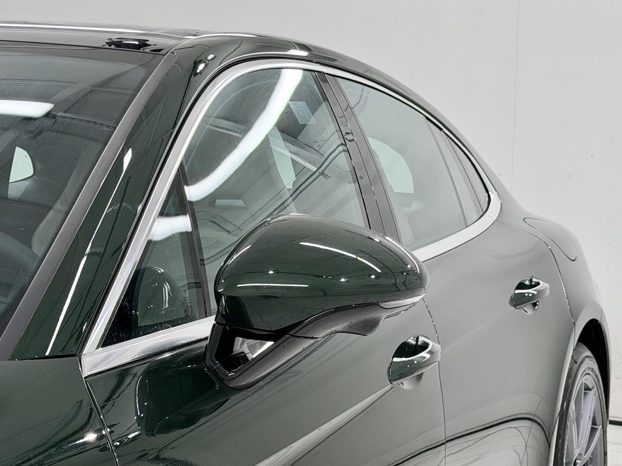 2026 Porsche Panamera 4 E-Hybrid Newark DE