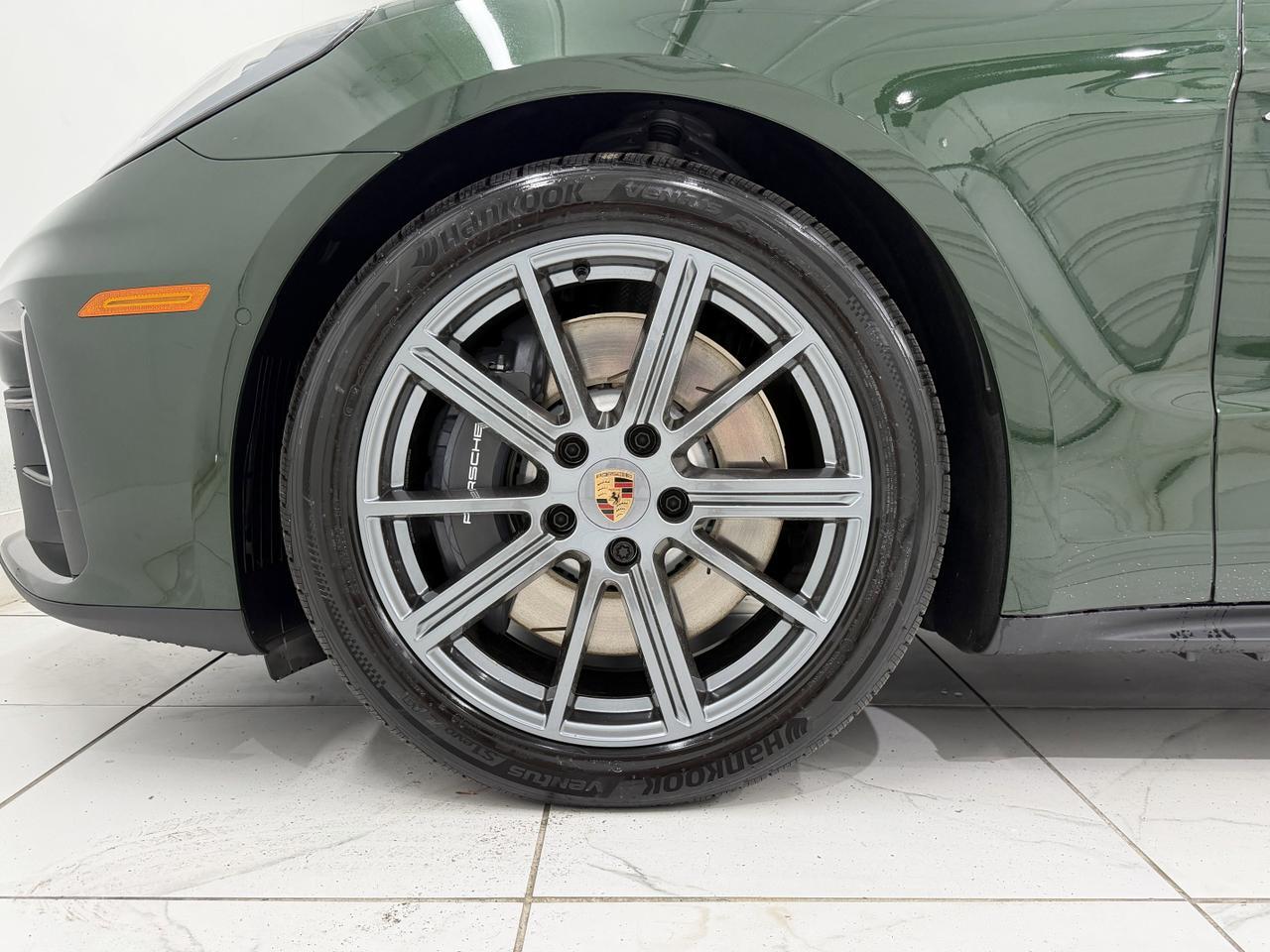 2026 Porsche Panamera 4 E-Hybrid Newark DE