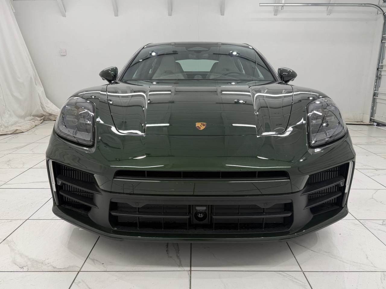 2026 Porsche Panamera 4 E-Hybrid Newark DE