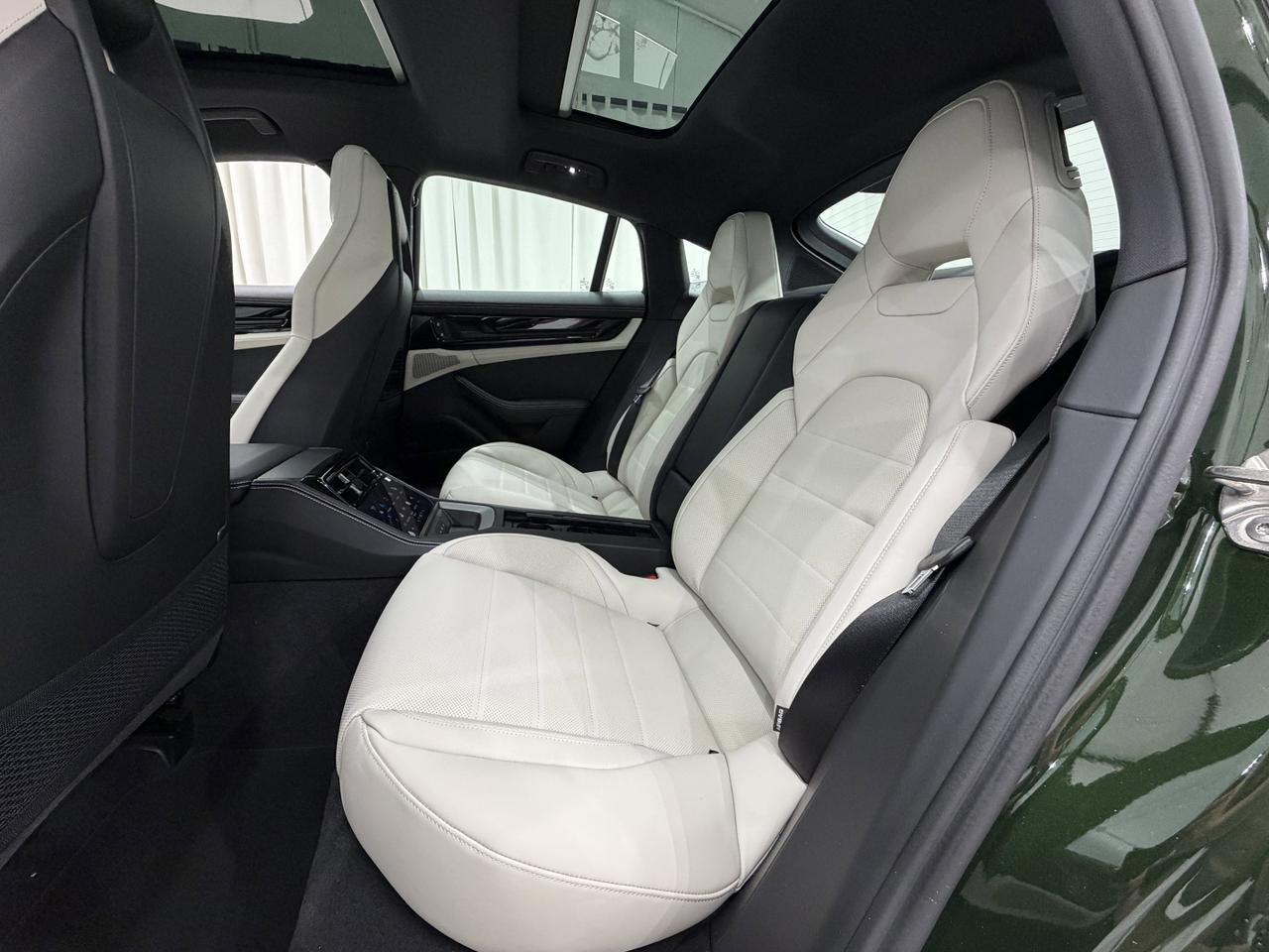 2026 Porsche Panamera 4 E-Hybrid Newark DE
