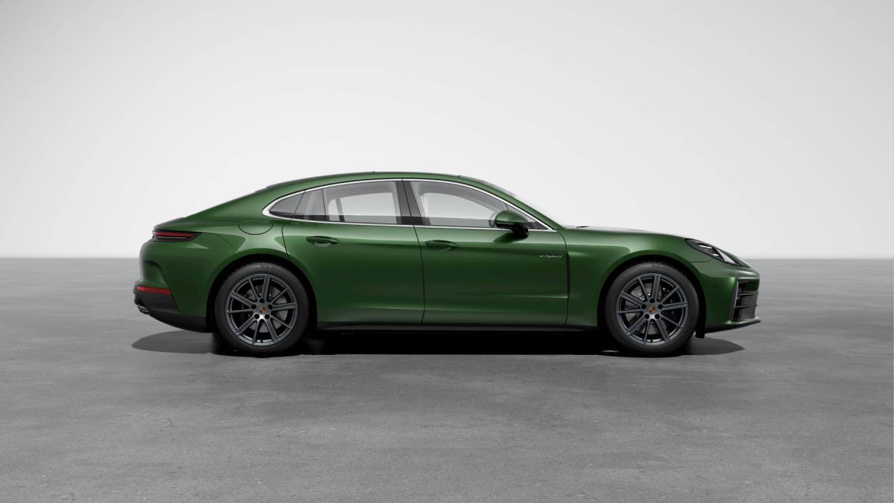 2026 Porsche Panamera 4 E-Hybrid Newark DE
