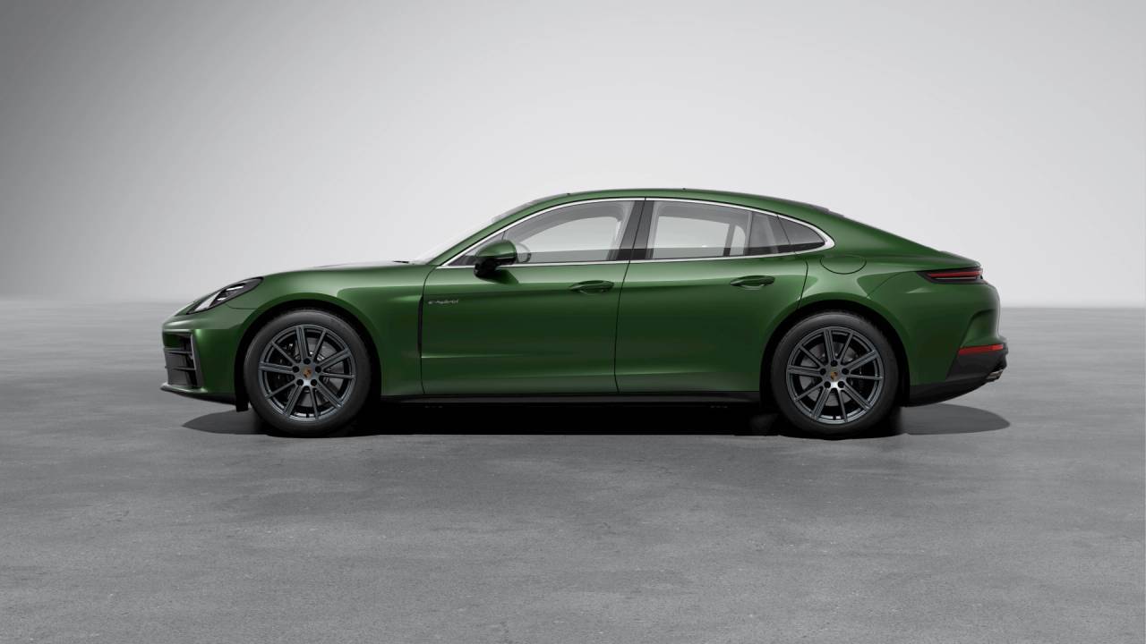 2026 Porsche Panamera 4 E-Hybrid Newark DE