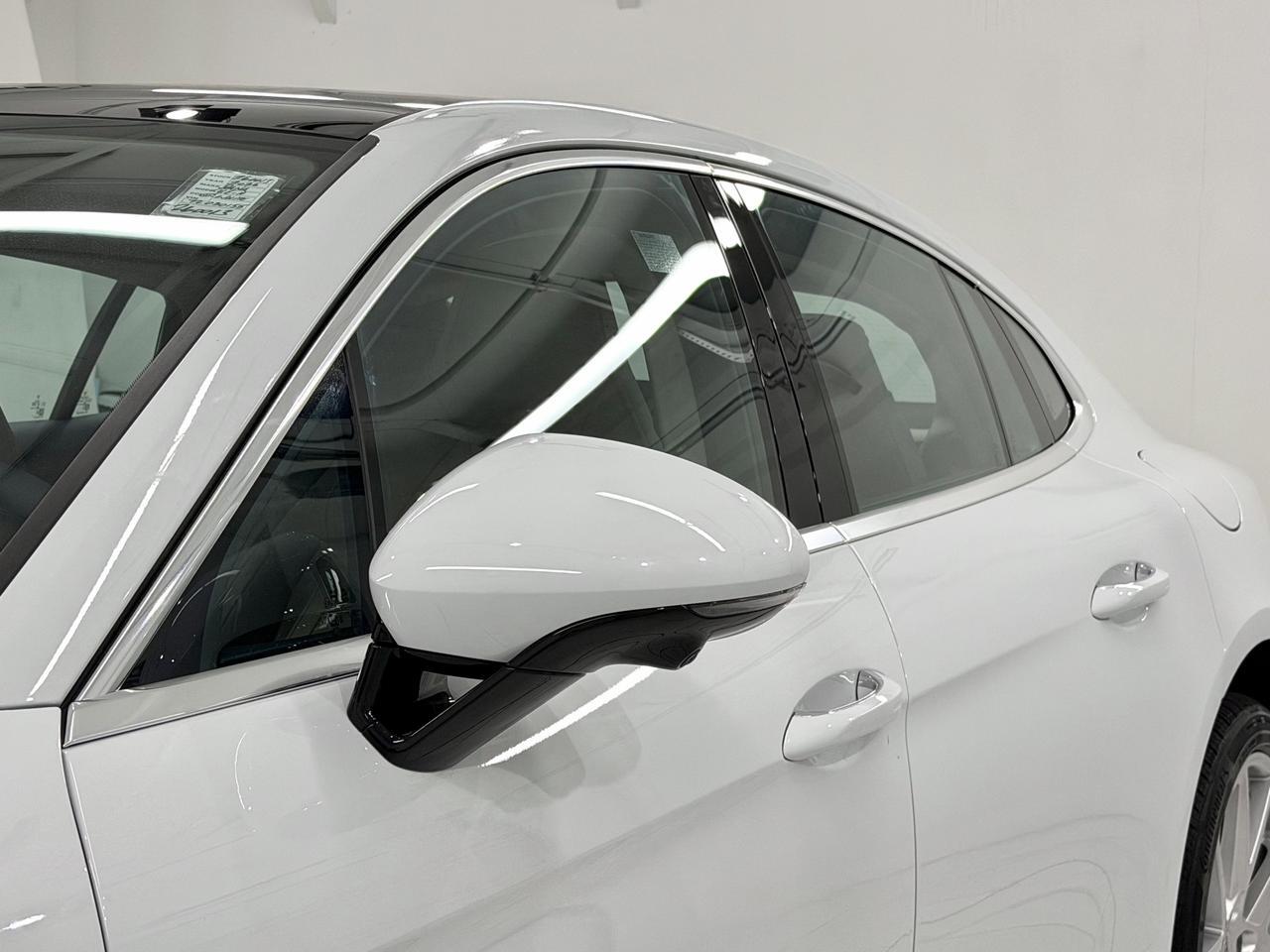 2026 Porsche Panamera 4 E-Hybrid Newark DE