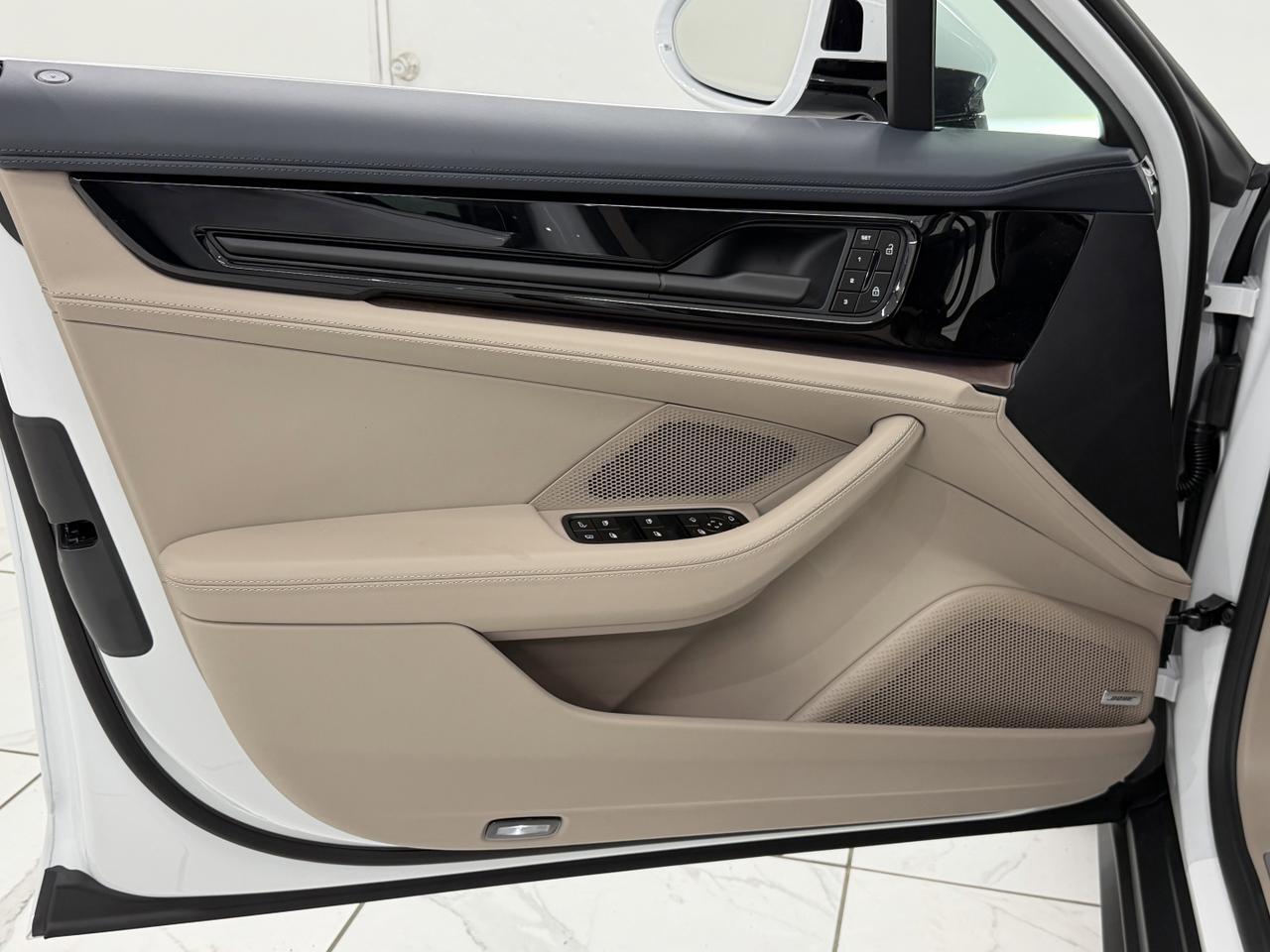 2026 Porsche Panamera 4 E-Hybrid Newark DE