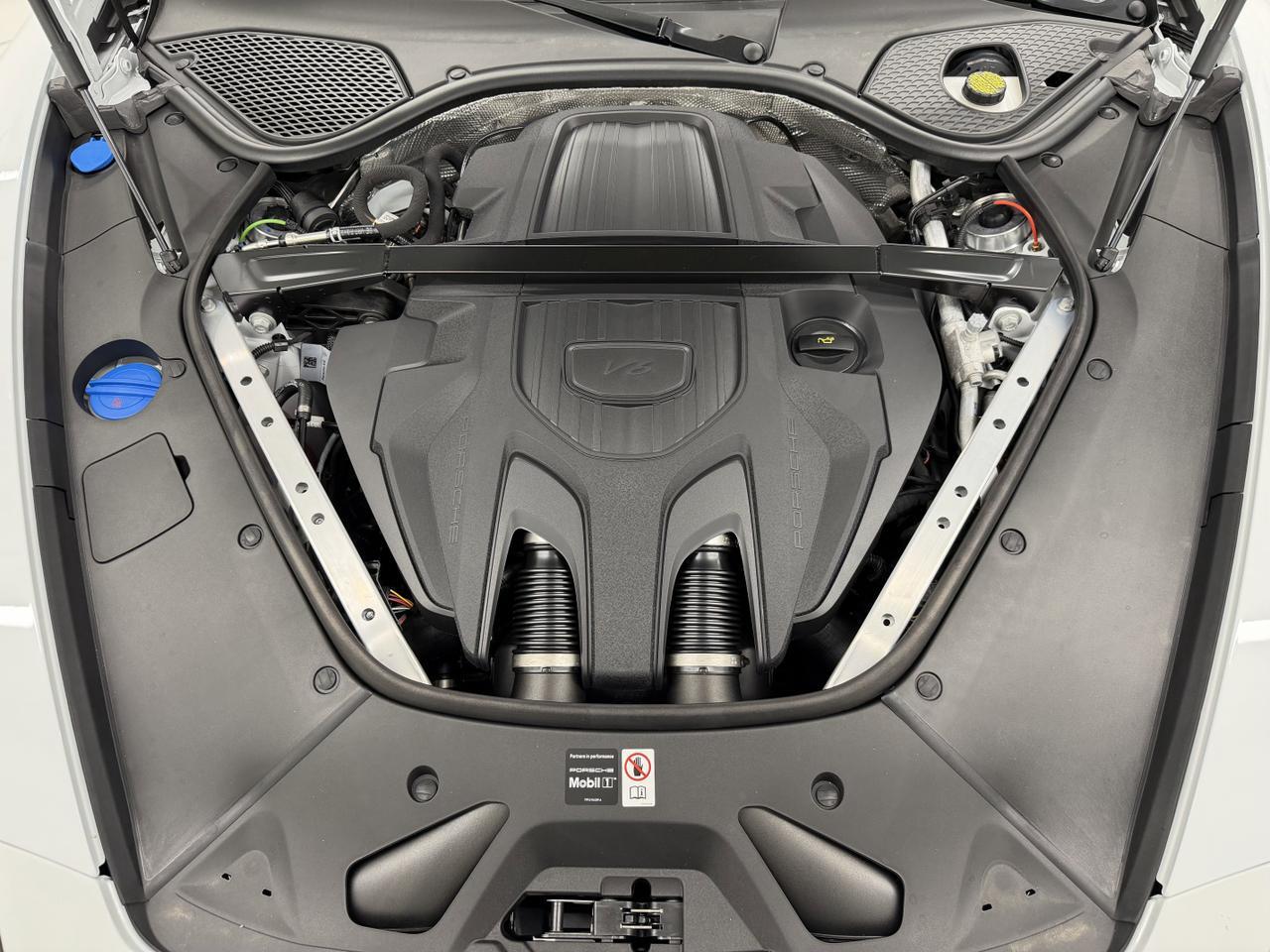 2026 Porsche Panamera 4 E-Hybrid Newark DE