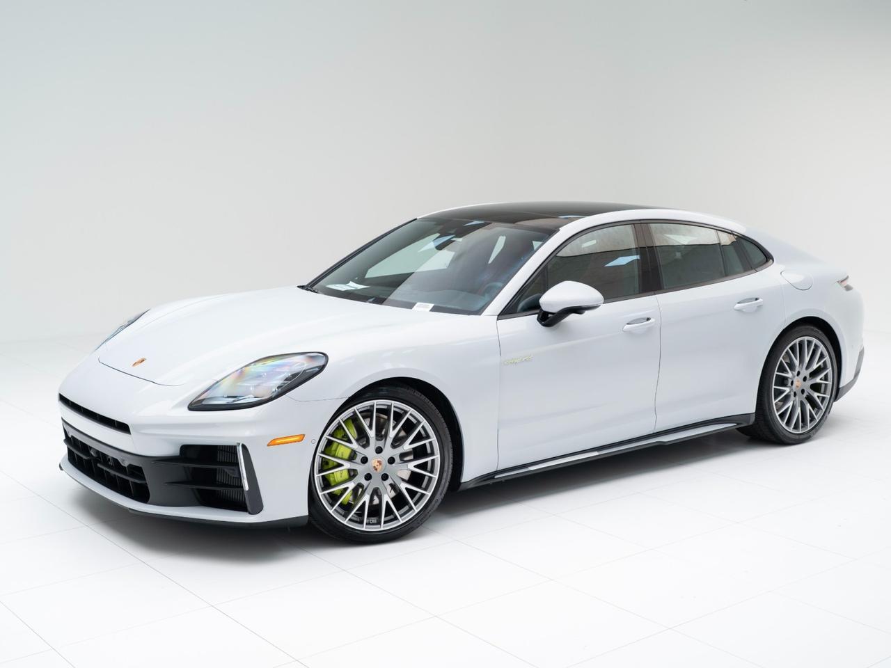 2026 Porsche Panamera 4 E-Hybrid