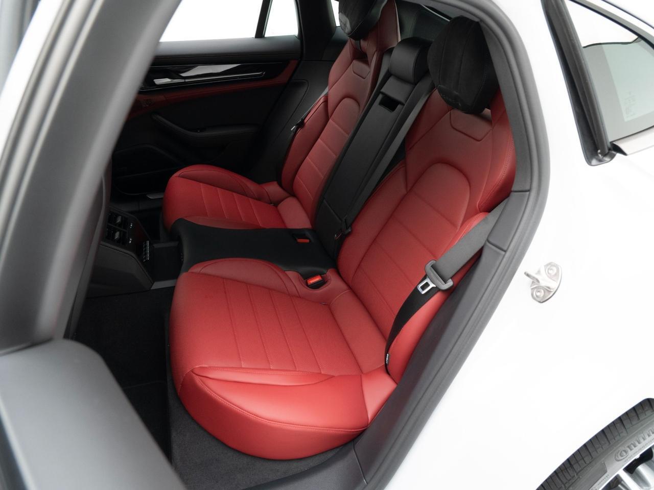 2026 Porsche Panamera 4 E-Hybrid Pompano Beach FL