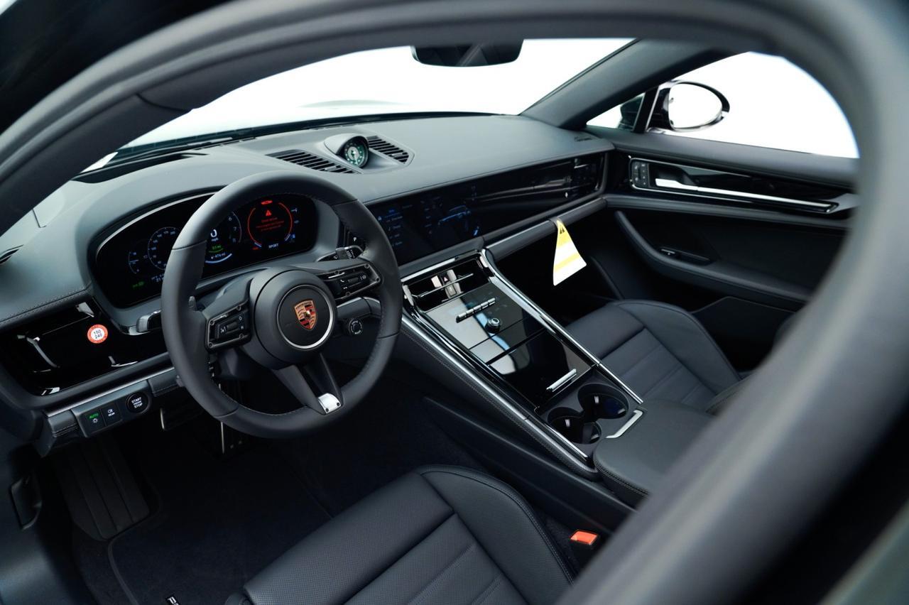 2026 Porsche Panamera 4 E-Hybrid Pompano Beach FL