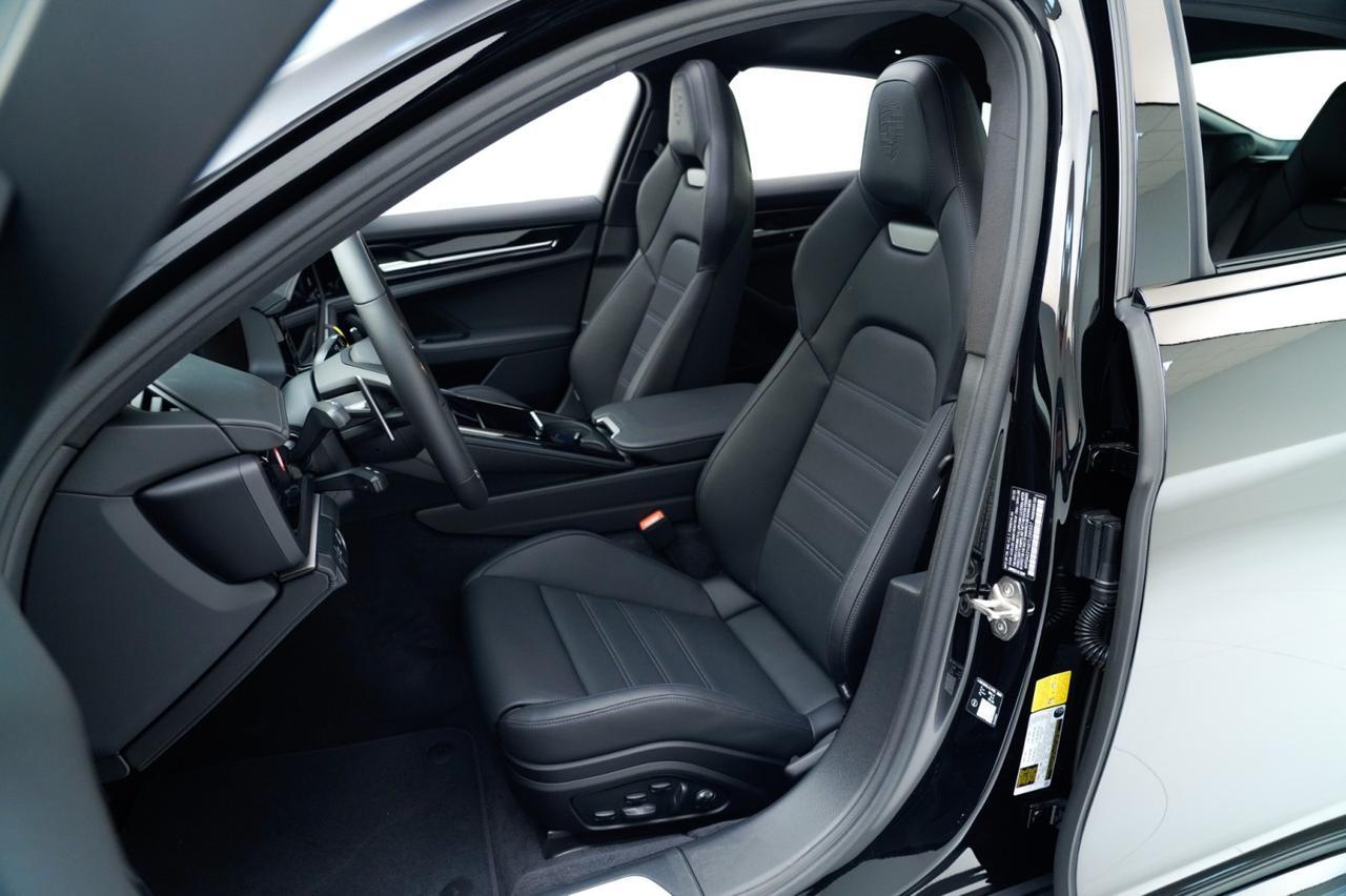 2026 Porsche Panamera 4 E-Hybrid Pompano Beach FL