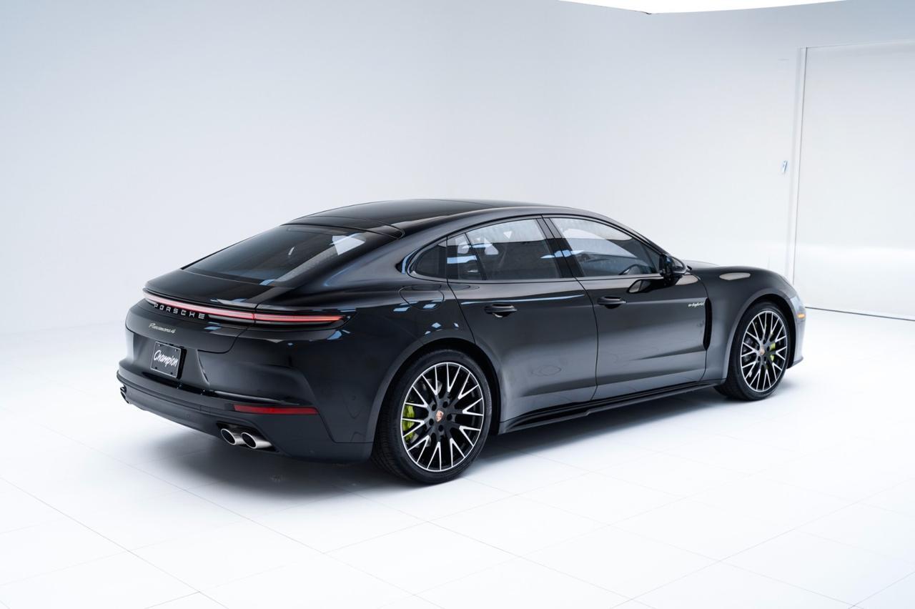 2026 Porsche Panamera 4 E-Hybrid Pompano Beach FL