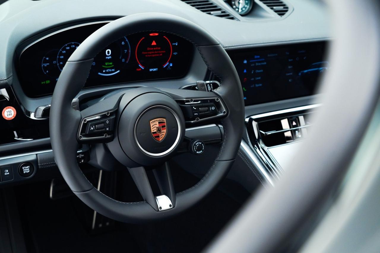 2026 Porsche Panamera 4 E-Hybrid Pompano Beach FL