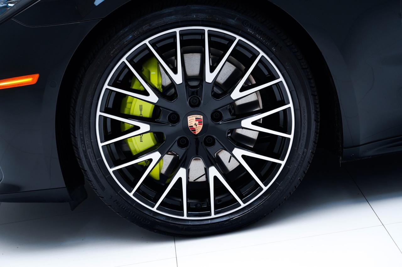 2026 Porsche Panamera 4 E-Hybrid Pompano Beach FL