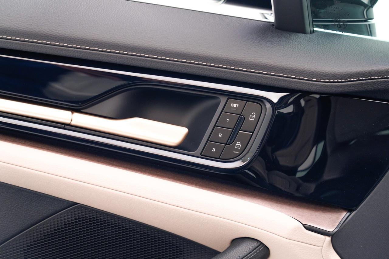 2026 Porsche Panamera 4 E-Hybrid Pompano Beach FL