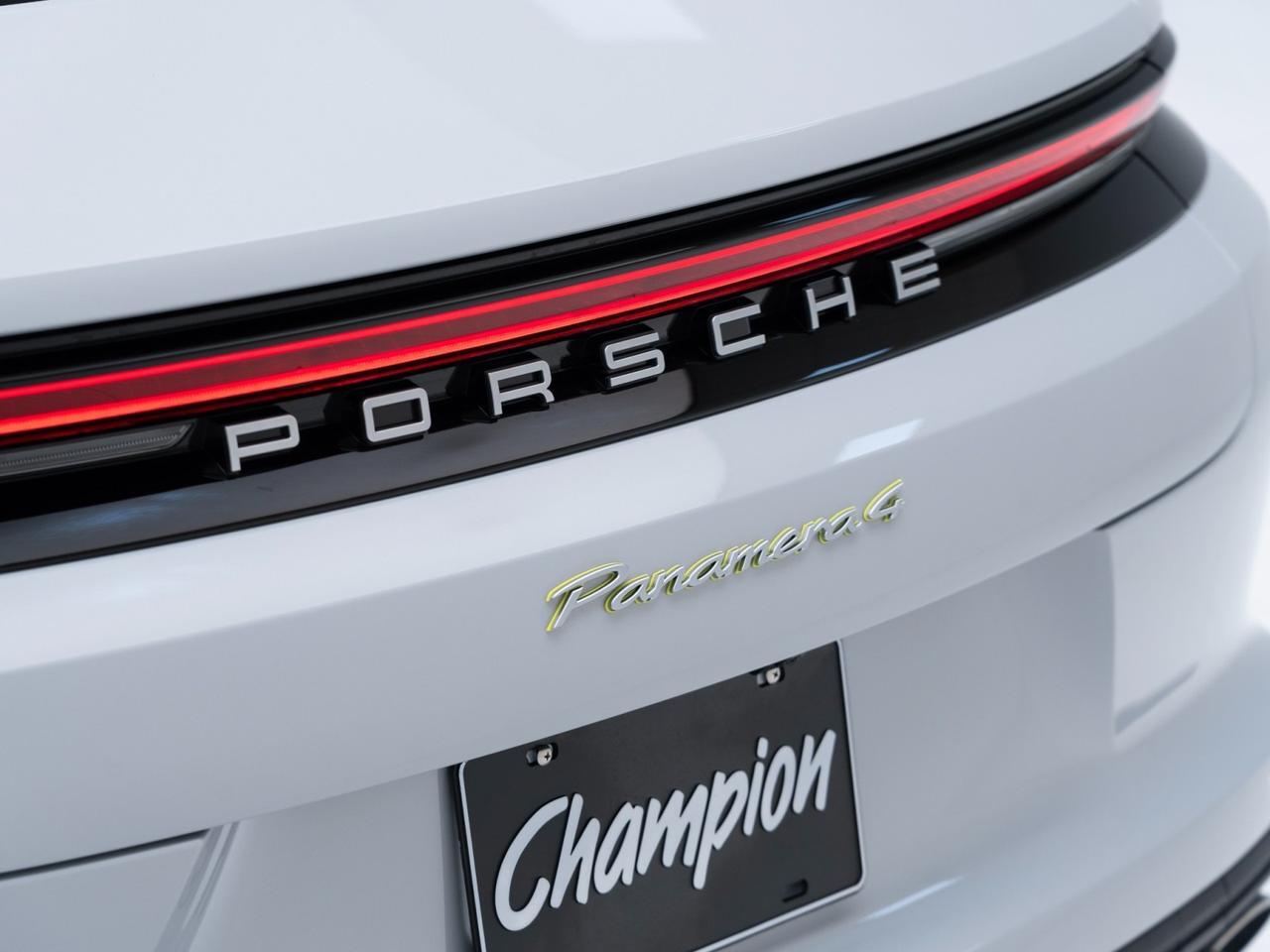 2026 Porsche Panamera 4 E-Hybrid Pompano Beach FL