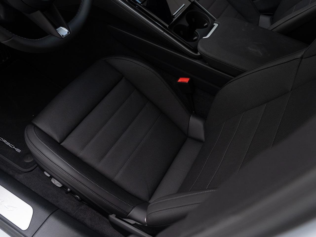 2026 Porsche Panamera 4 E-Hybrid Pompano Beach FL