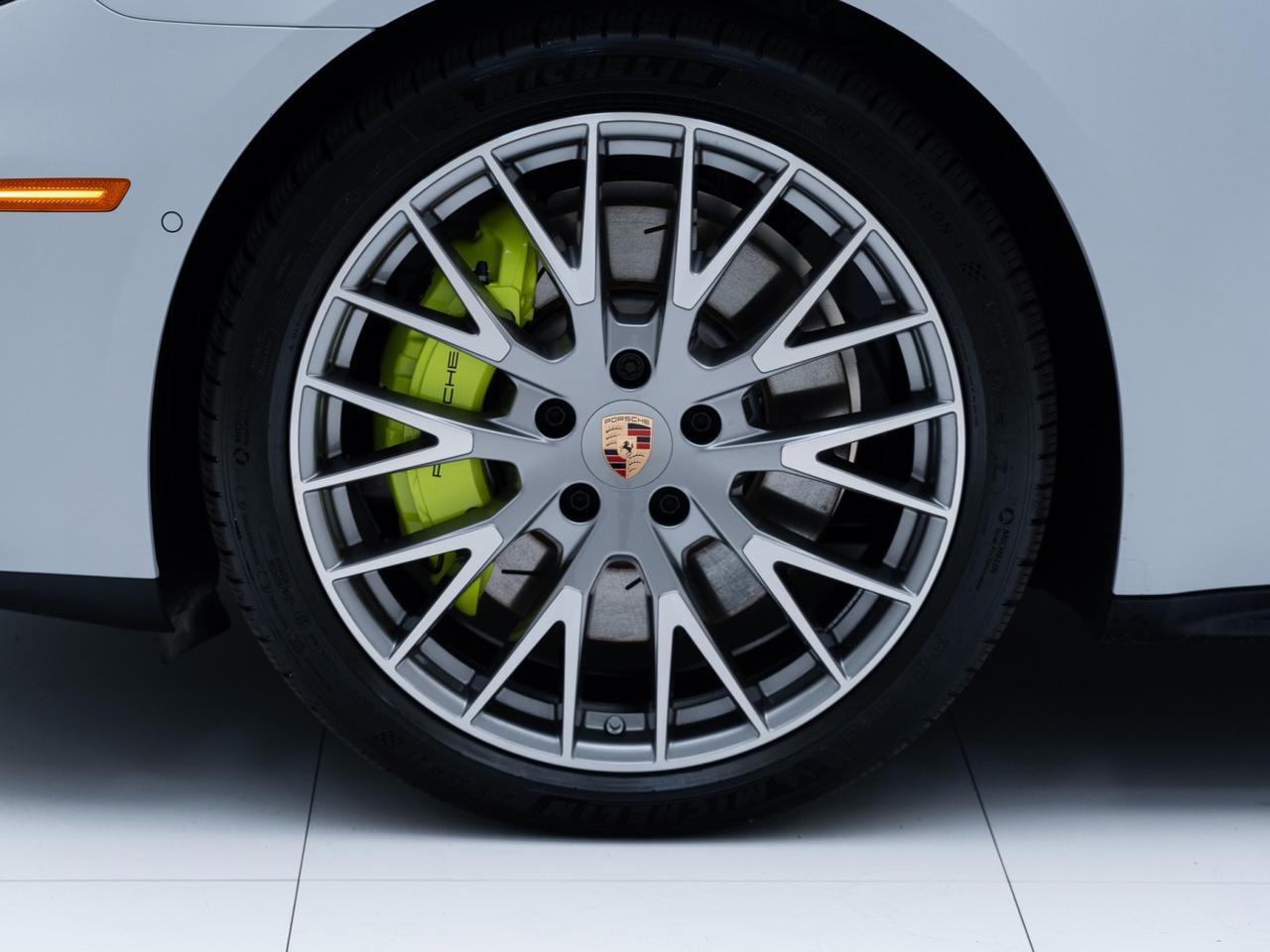 2026 Porsche Panamera 4 E-Hybrid Pompano Beach FL