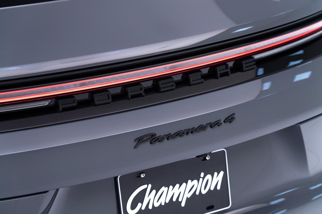 2026 Porsche Panamera 4 E-Hybrid Pompano Beach FL