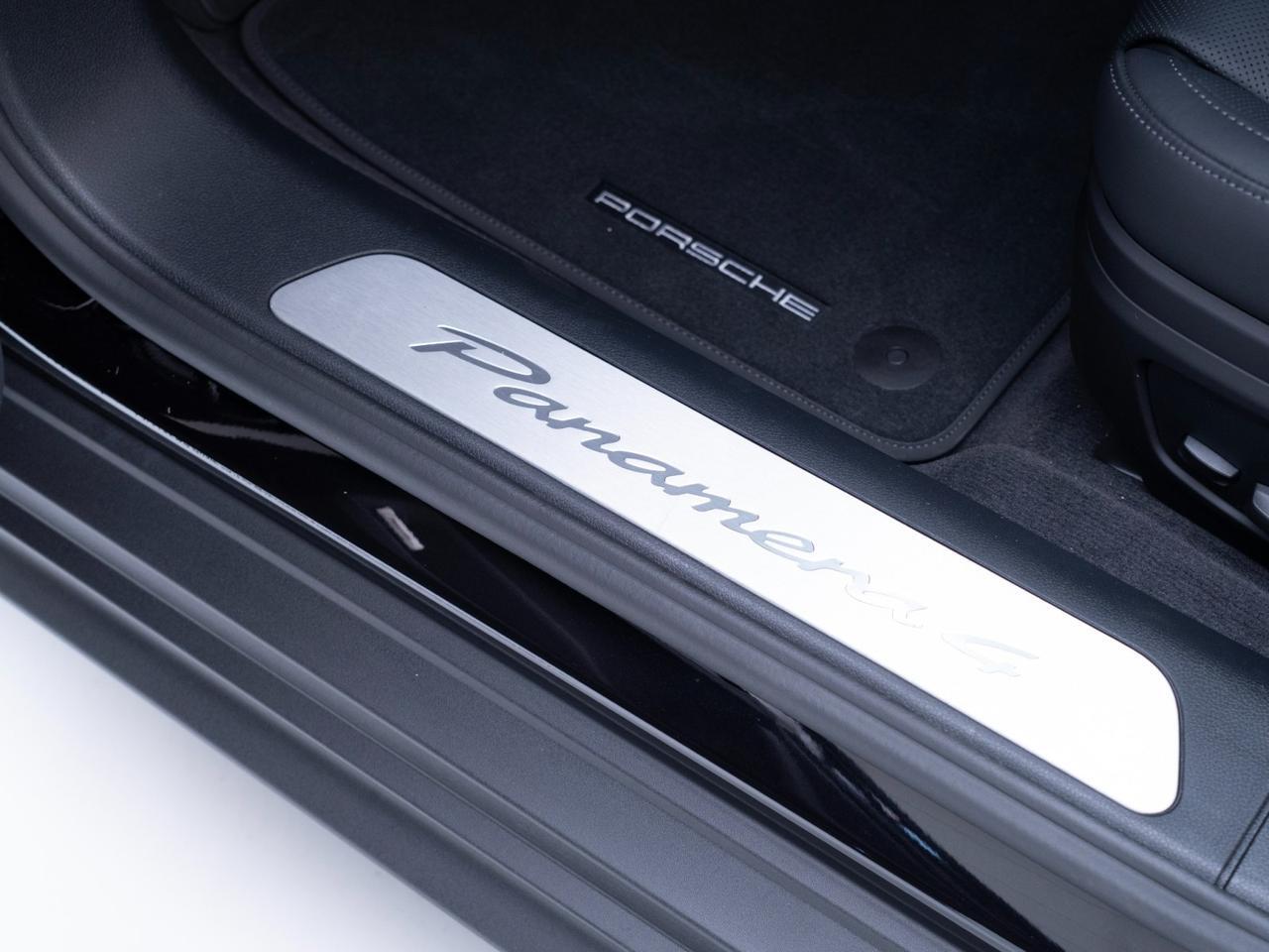 2026 Porsche Panamera 4 E-Hybrid Pompano Beach FL