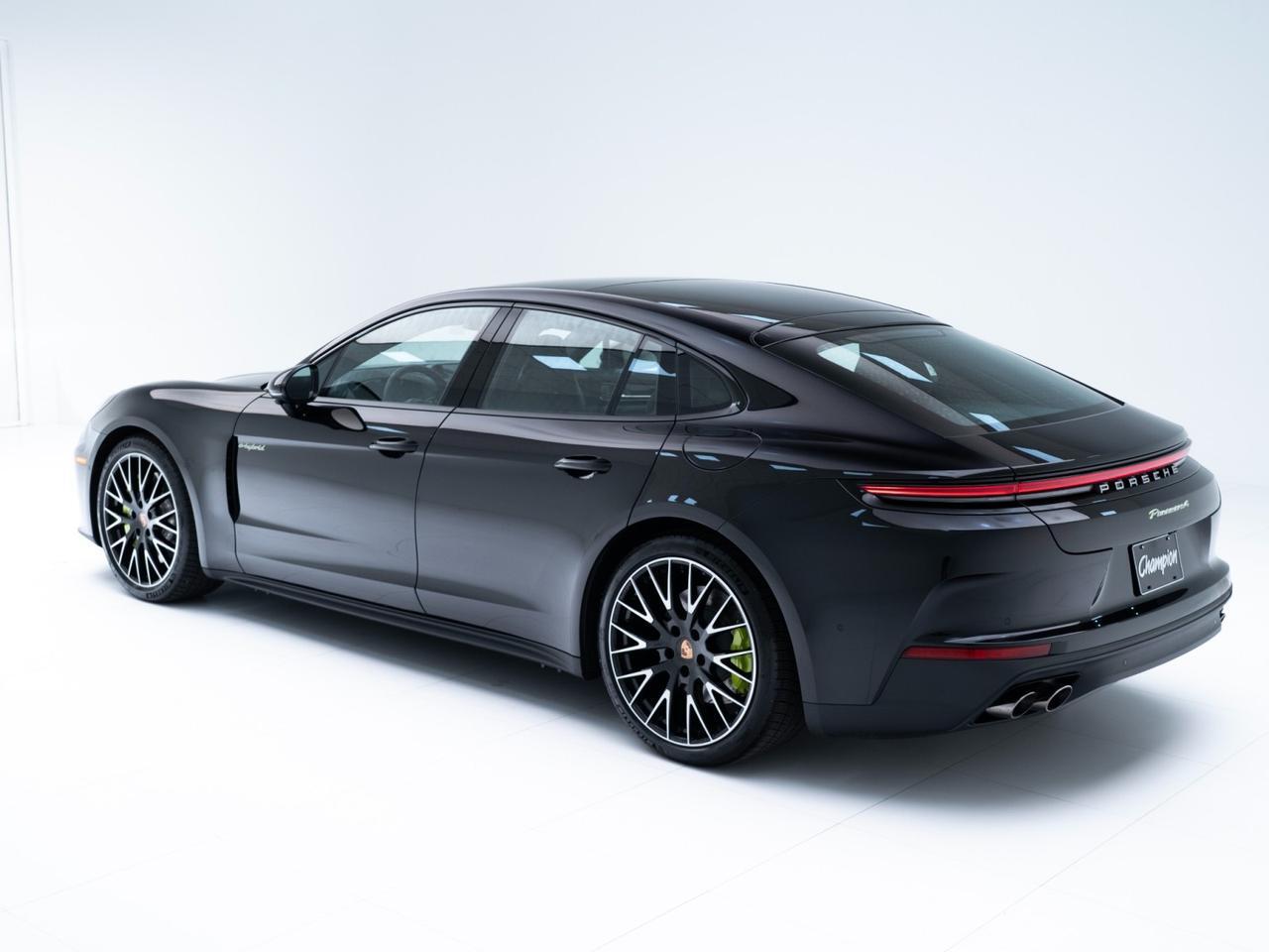 2026 Porsche Panamera 4 E-Hybrid Pompano Beach FL