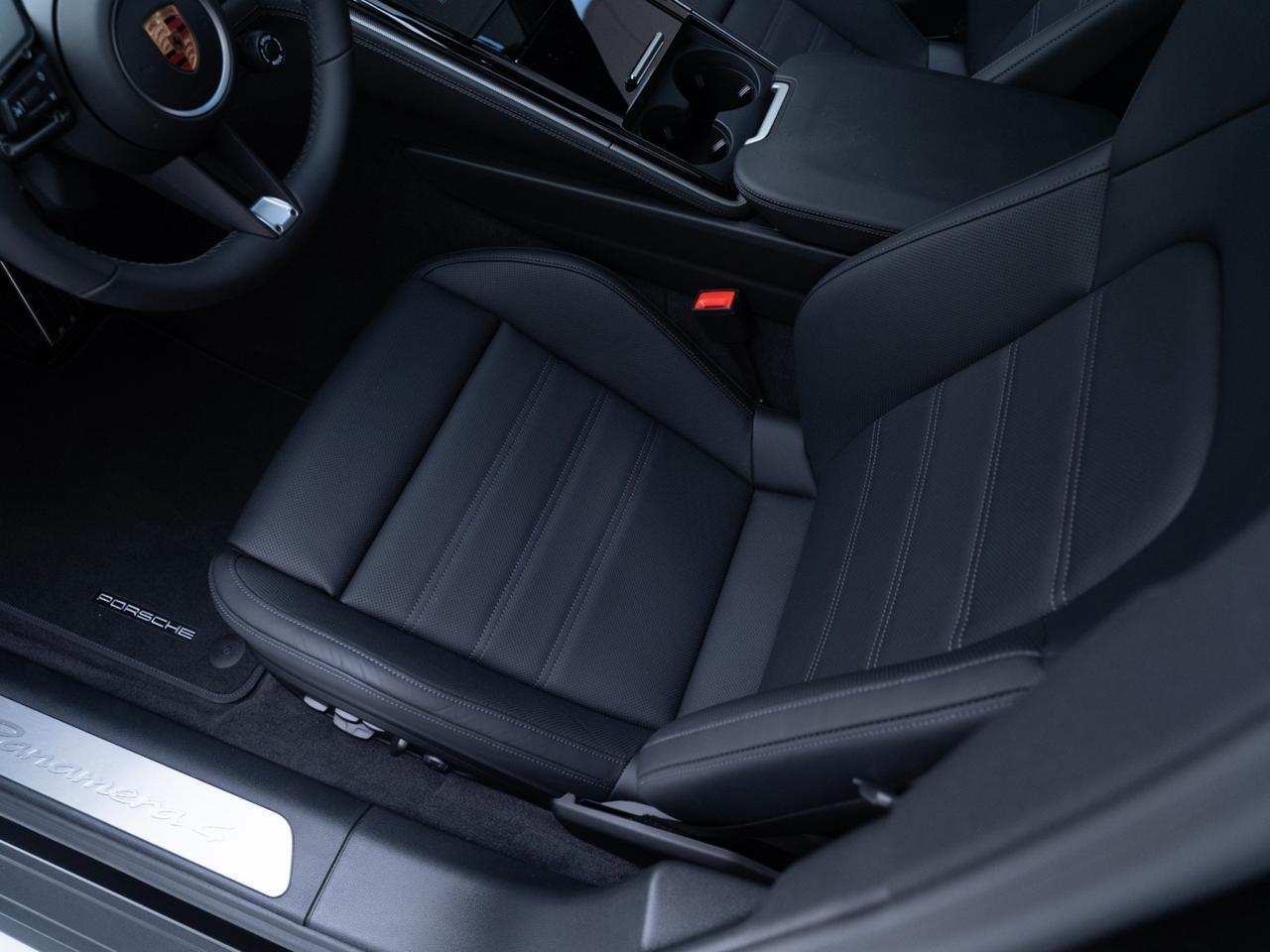 2026 Porsche Panamera 4 E-Hybrid Pompano Beach FL