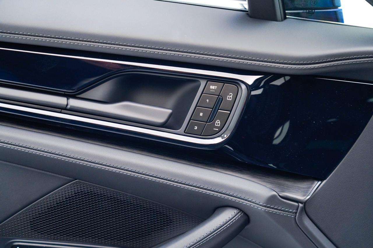 2026 Porsche Panamera 4 E-Hybrid Pompano Beach FL