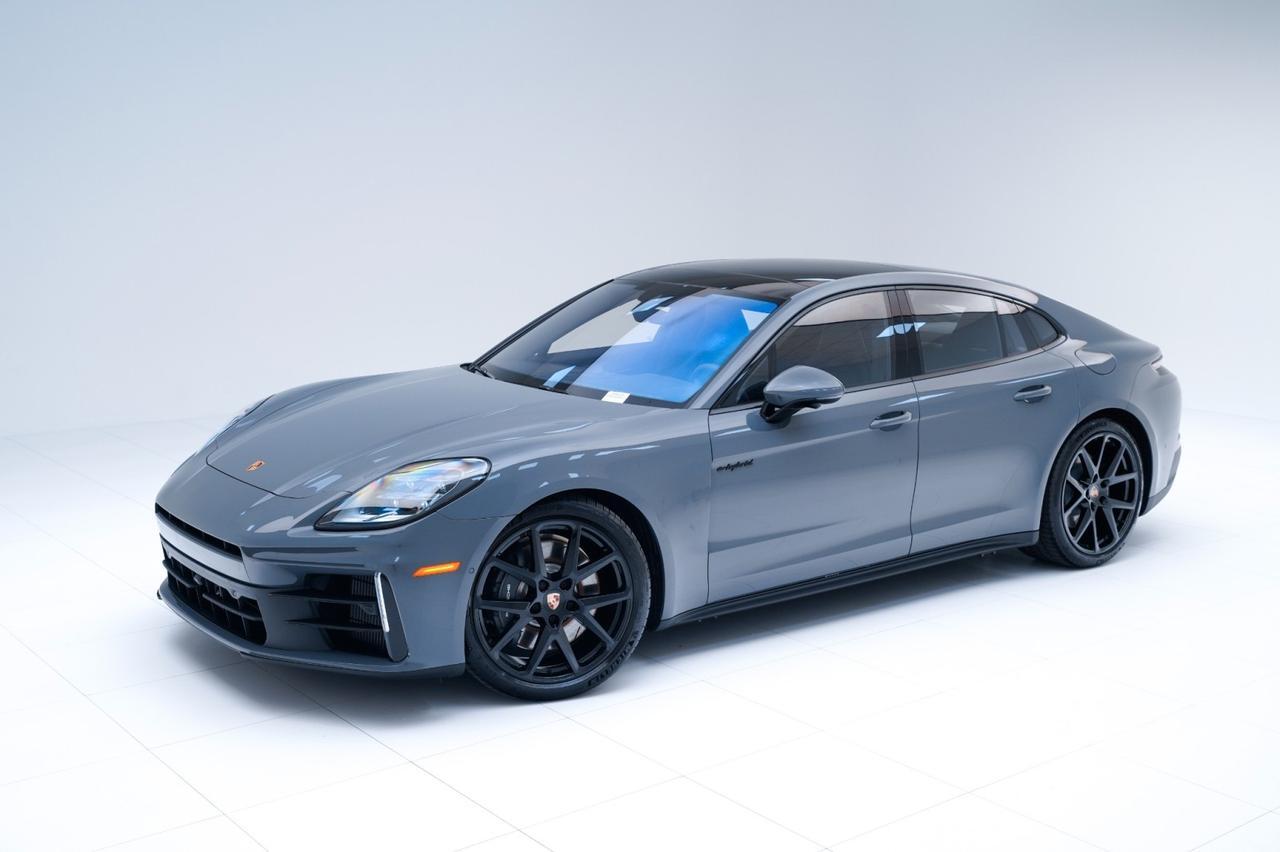 2026 Porsche Panamera 4 E-Hybrid