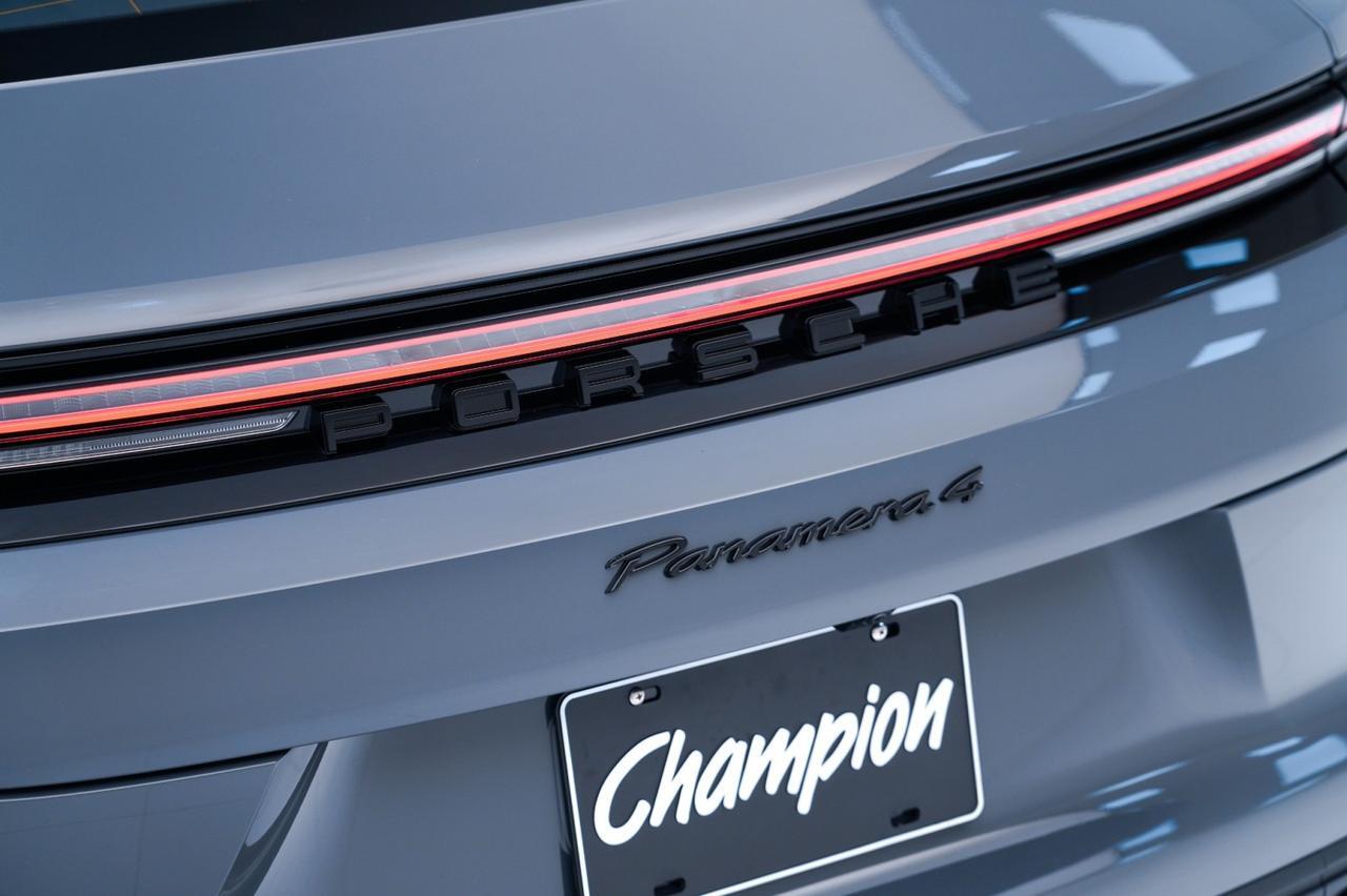 2026 Porsche Panamera 4 E-Hybrid Pompano Beach FL