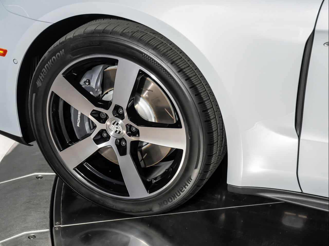 2026 Porsche Panamera 4 E-Hybrid Santa Clarita CA